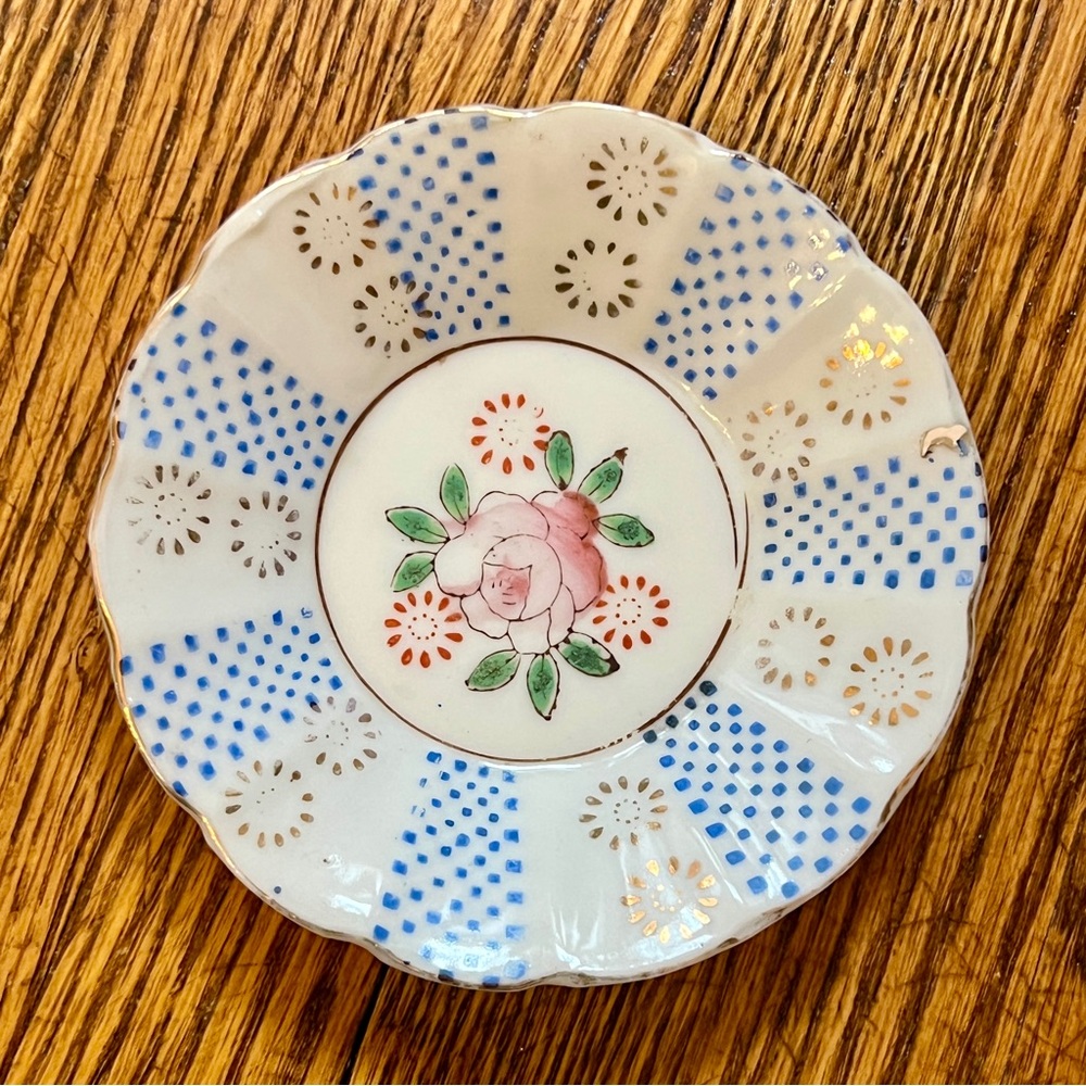 VTG. Hadson Chinaware Japan Blue, Gold, Pink with Pink Rose 4 1/4” Saucer/plate